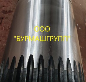 Выходной вал шлицевой